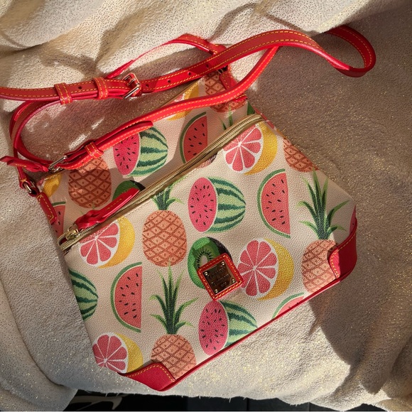 Dooney & Bourke purse bag - Picture 6 of 8